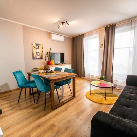 קרקוב Apartament Miodowa 42 Z Miejscem Parkingowym מראה חיצוני תמונה