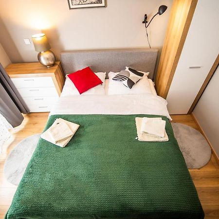 קרקוב Apartament Miodowa 42 Z Miejscem Parkingowym מראה חיצוני תמונה