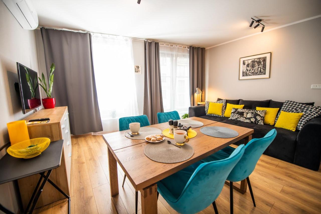 קרקוב Apartament Miodowa 42 Z Miejscem Parkingowym מראה חיצוני תמונה